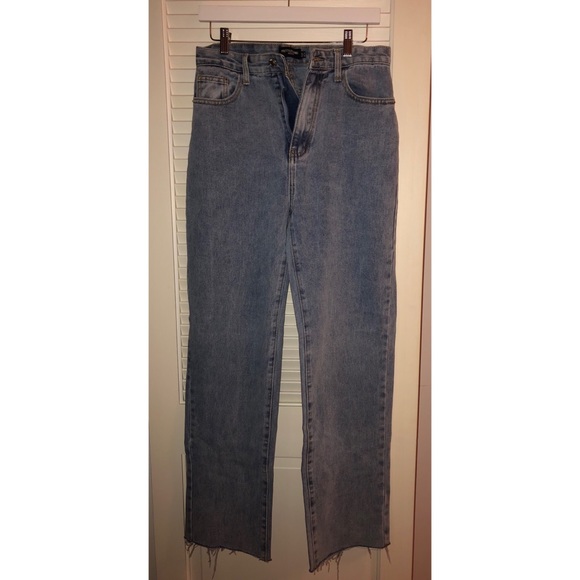 PLT Petite Light Blue Wash Long Leg Straight jeans — Size: US 6 — new with tags - Picture 2 of 3